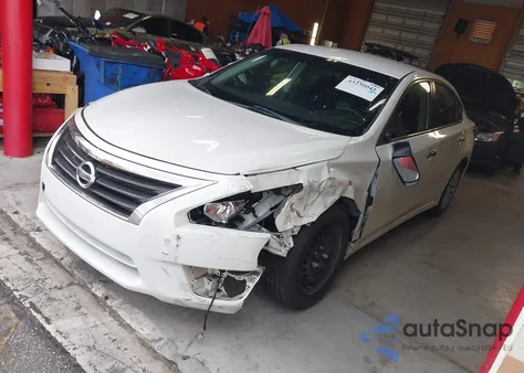 2013 Nissan Altima 2.5 S из США, поврежденный, VIN 1N4AL3AP8DN512662